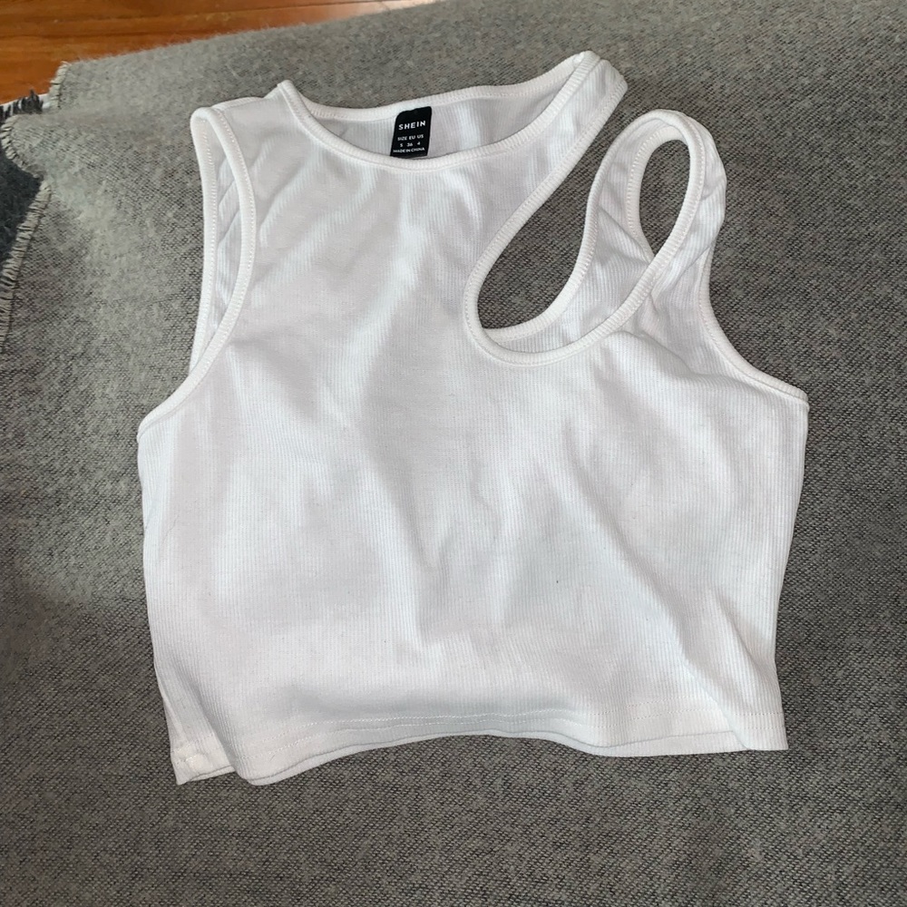 Pack of 2: Crop Tops: Women’s Size Medium
